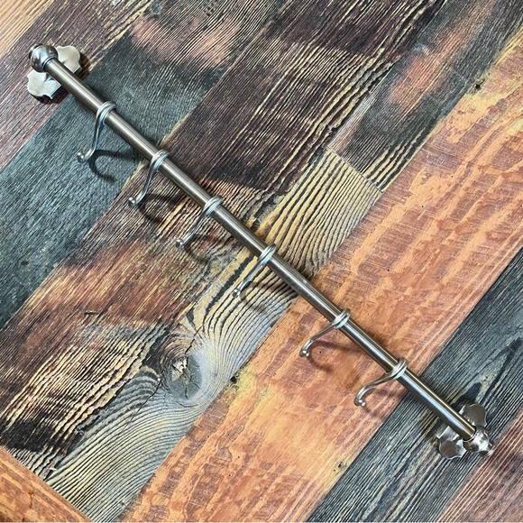 Mug Rack - Picture 2 of 8